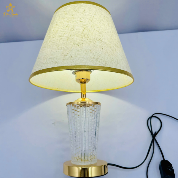 Đèn Để Bàn DB121