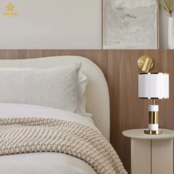 Đèn Để Bàn DB3068