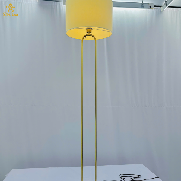 Đèn Đứng DD8172