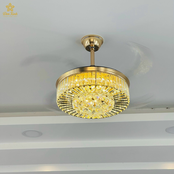 Quạt Đèn Trang Trí QDT4240