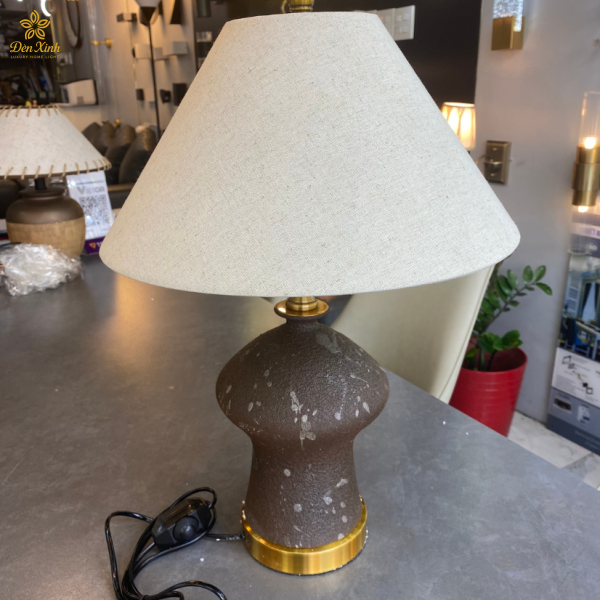 Đèn Để Bàn DB83