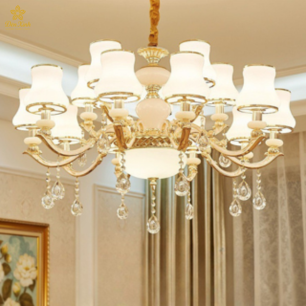 Đèn Chùm Pha Lê Tân Cổ Điển 700/15