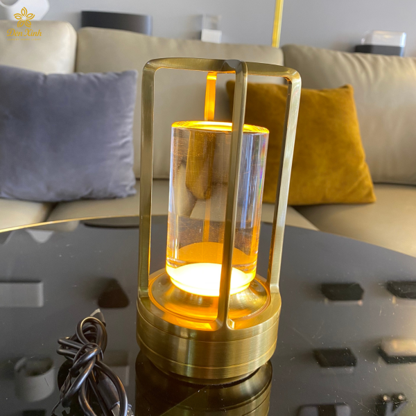 Đèn Để Bàn DB03